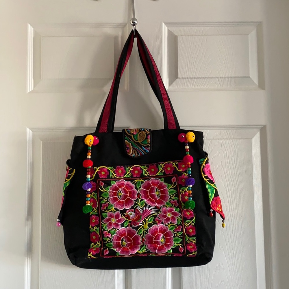 Floral Embroidered bag
